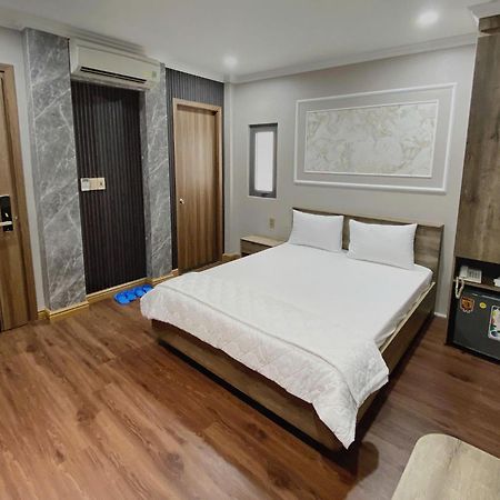 Thanh Binh Premium Hotel Hô Chi Minh-Ville Extérieur photo