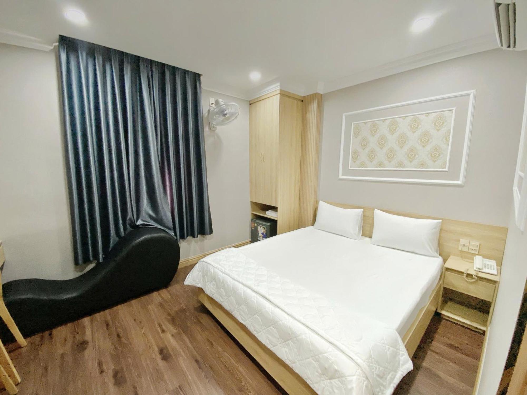 Thanh Binh Premium Hotel Hô Chi Minh-Ville Extérieur photo