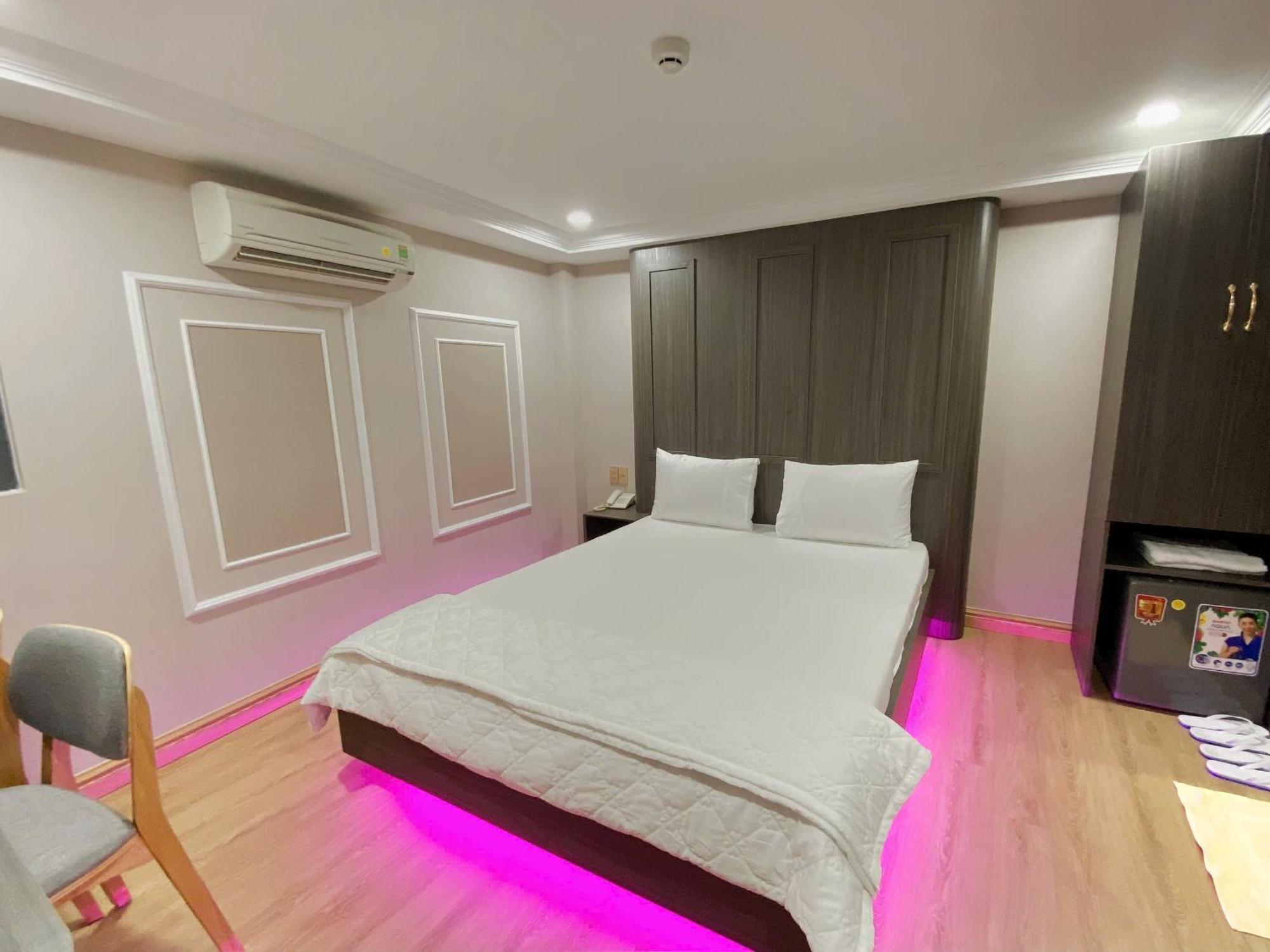 Thanh Binh Premium Hotel Hô Chi Minh-Ville Extérieur photo